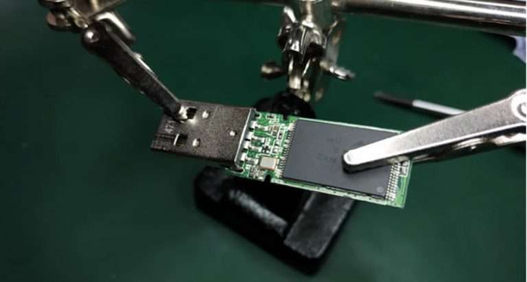 récupération de données sur clé USB à Paris